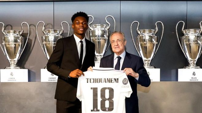 Presentación de Tchouaméni con el Real Madrid Presentación de Tchouaméni con el Real Madrid