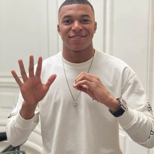 Kylian Mbappé Kylian Mbappé