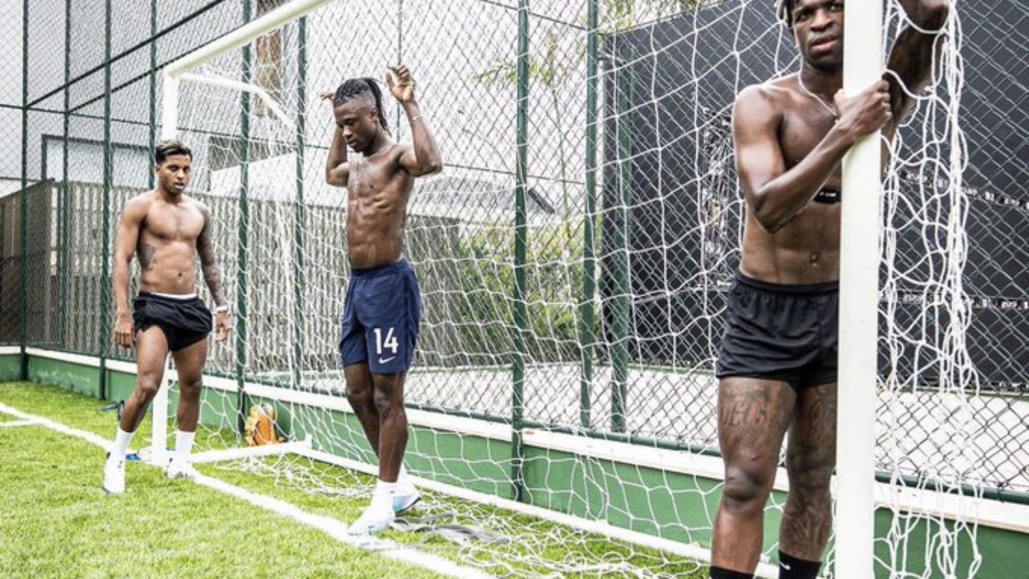 Camavinga, Vinícius y Rodrygo encuentran compañero durante sus vacaciones se lo pasan en grande