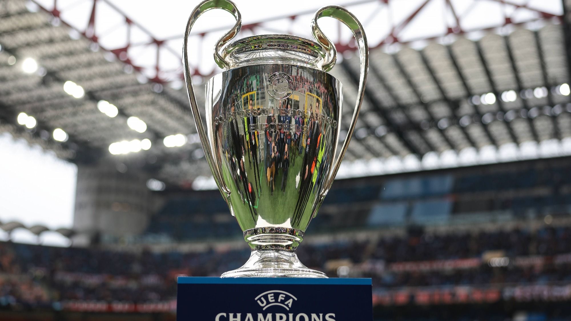 Así será la nueva Champions los aficionados al fútbol se acuerdan de Florentino Pérez