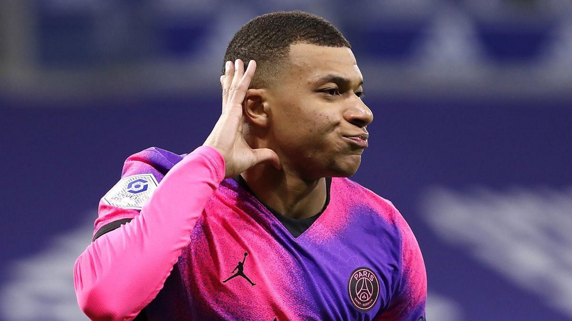 Bombazo en el ‘Caso Mbappé’ el futbolista ya ha trasladado su propuesta de salida al PSG