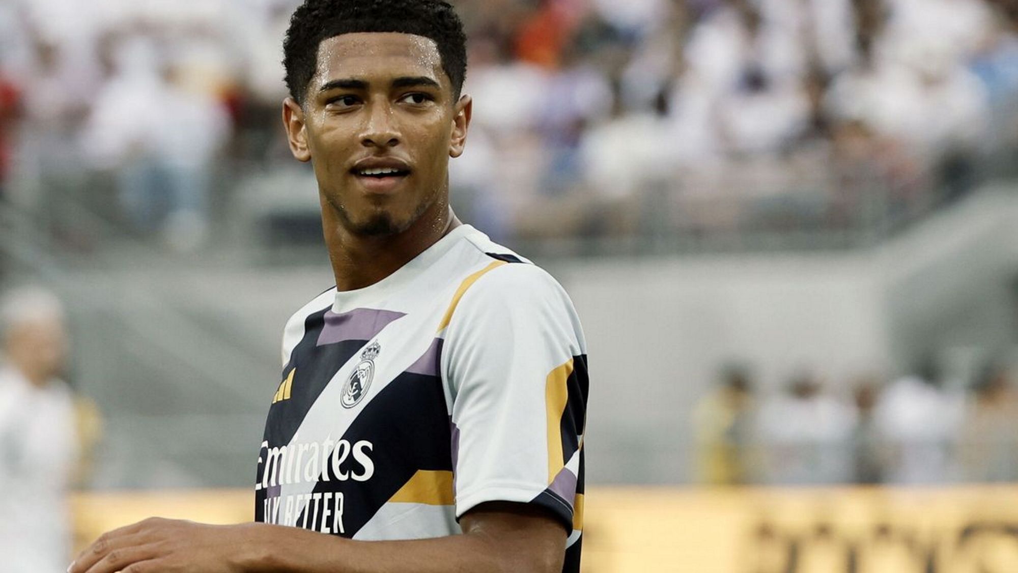 Bellingham no podía creerlo el británico, perplejo al observar la escena Bellingham no podía creerlo el británico, perplejo al observar la escena