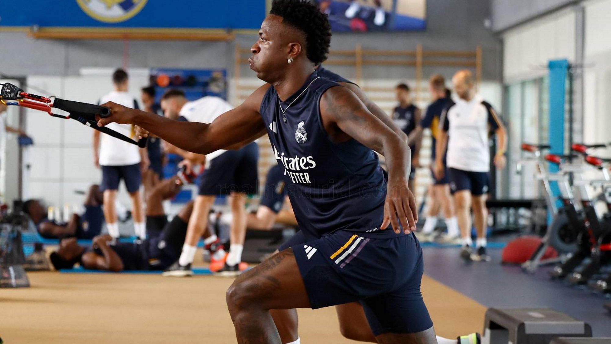 Hace méritos para quedarse este futbolista destaca por encima del resto en el último entrenamiento Hace méritos para quedarse este futbolista destaca por encima del resto en el último entrenamiento