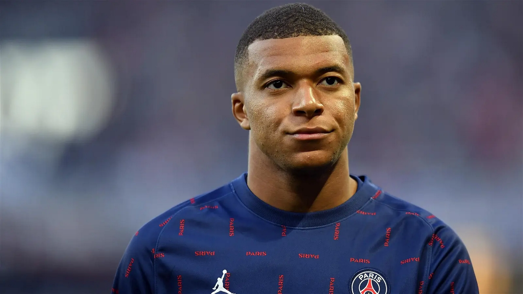 El periodista amigo de Florentino 'pica' a Mbappé y saltan las alarmas