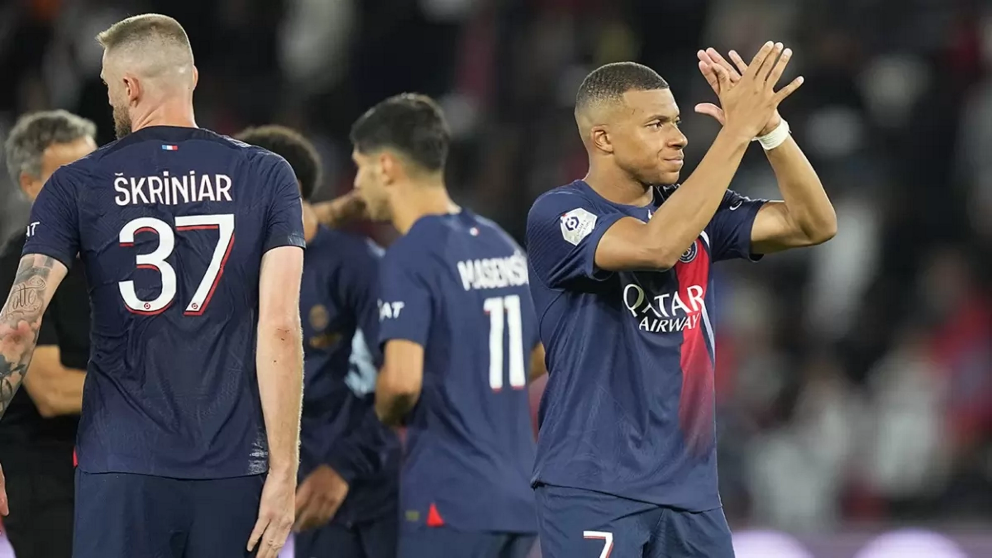 Giro radical de decir que Mbappé se queda a 'adelantar' su salida del PSG