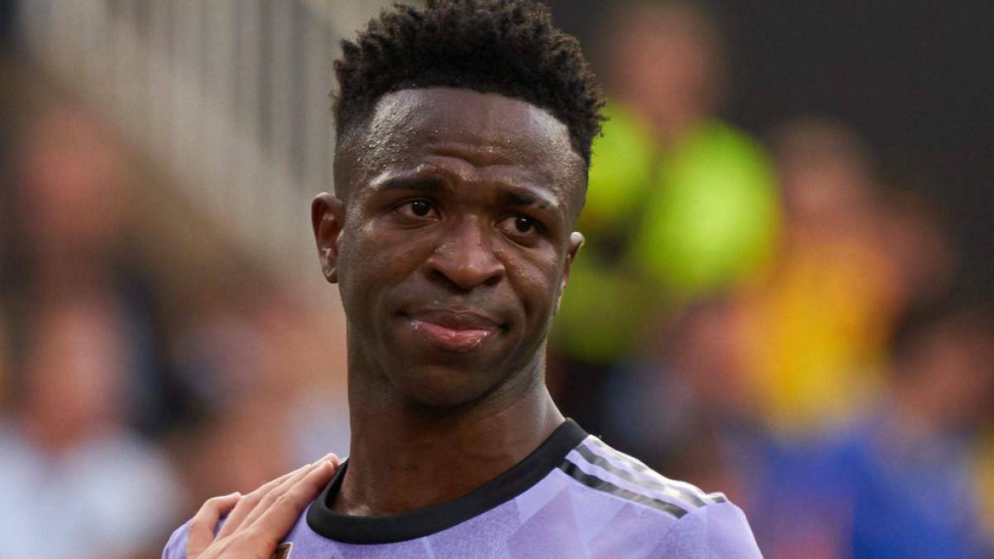 Vinicius, entre lágrimas, se despide de su ‘hermano’ la salida de este jugador del Madrid es inmediata