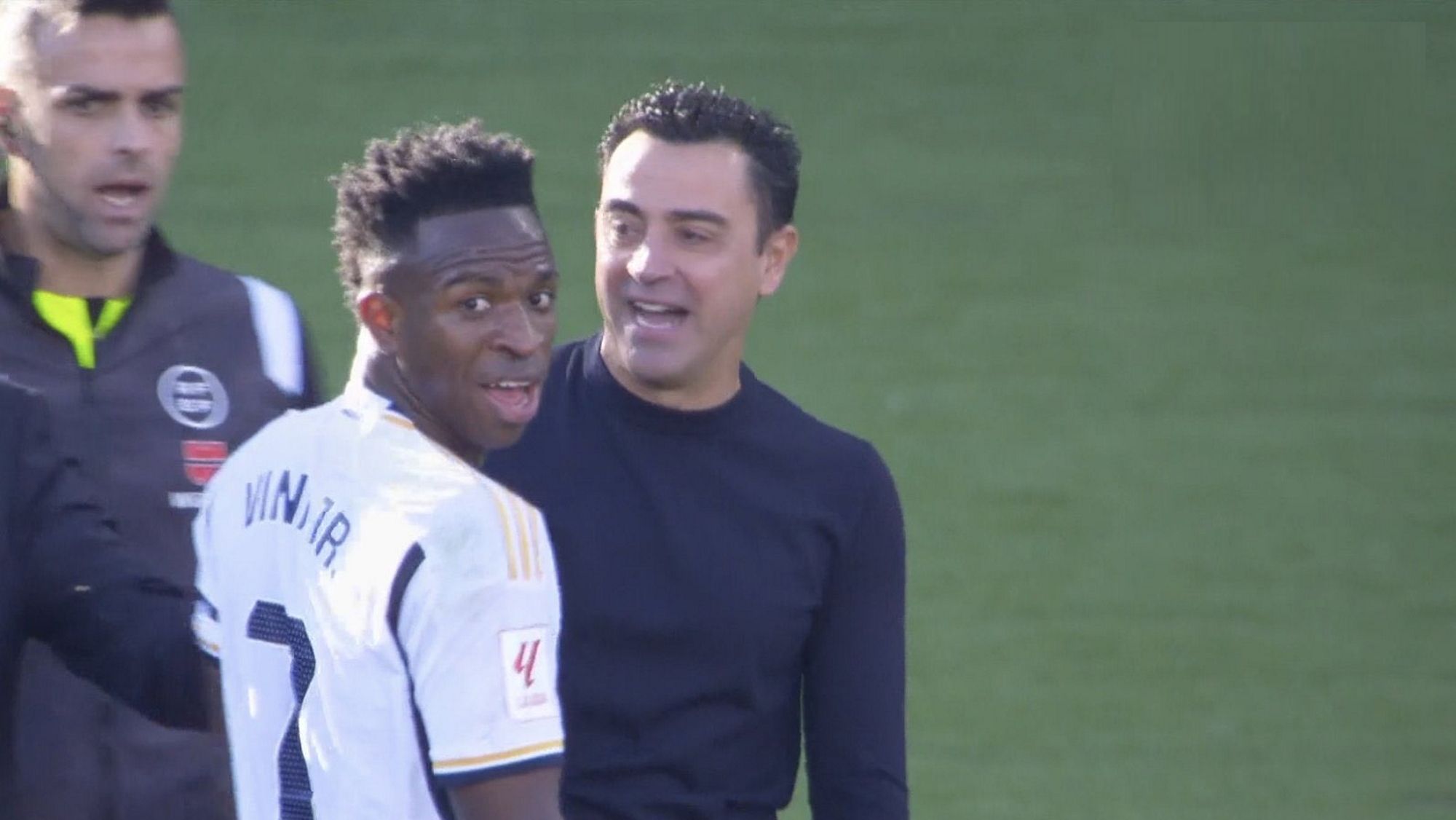 La denunciable acción de Xavi con Vinicius bochorno blaugrana