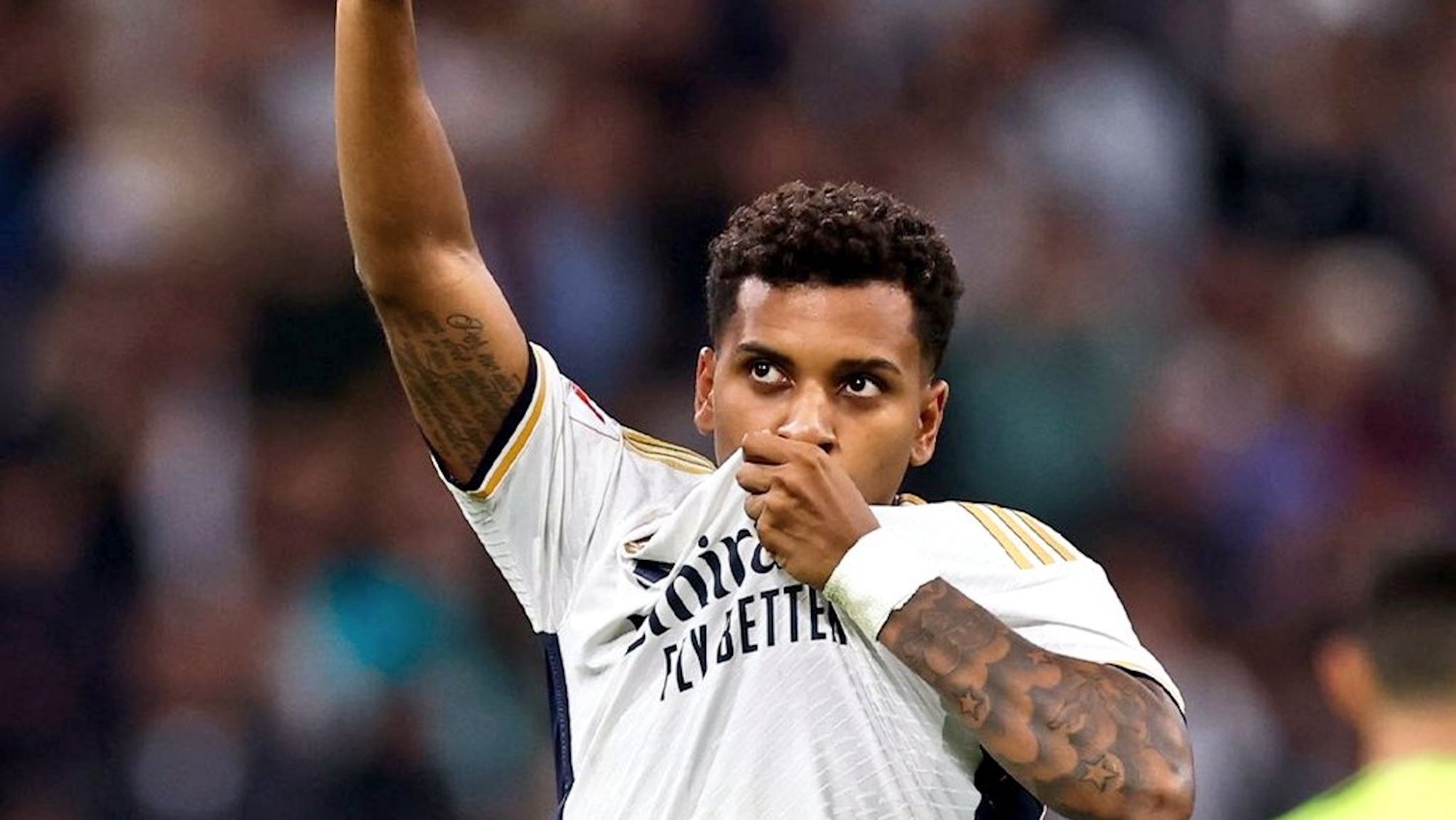 Rodrygo, al más puro estilo CR7, adelanta al Madrid en Cádiz con un golazo Rodrygo, al más puro estilo CR7, adelanta al Madrid en Cádiz con un golazo