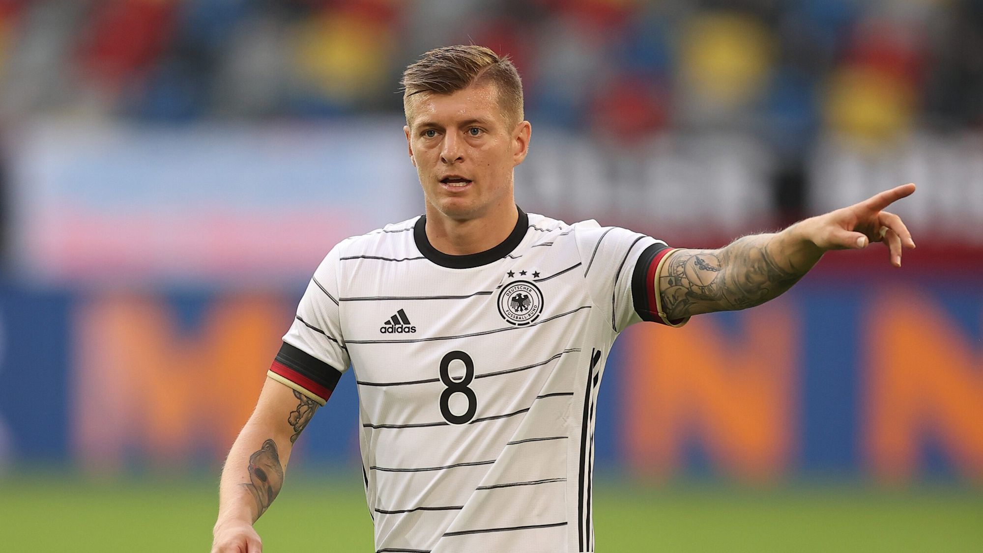 Kroos, alucinado la leyenda del fútbol que le ha puesto 'verde' por su vuelta con Alemania Kroos, alucinado la leyenda del fútbol que le ha puesto 'verde' por su vuelta con Alemania