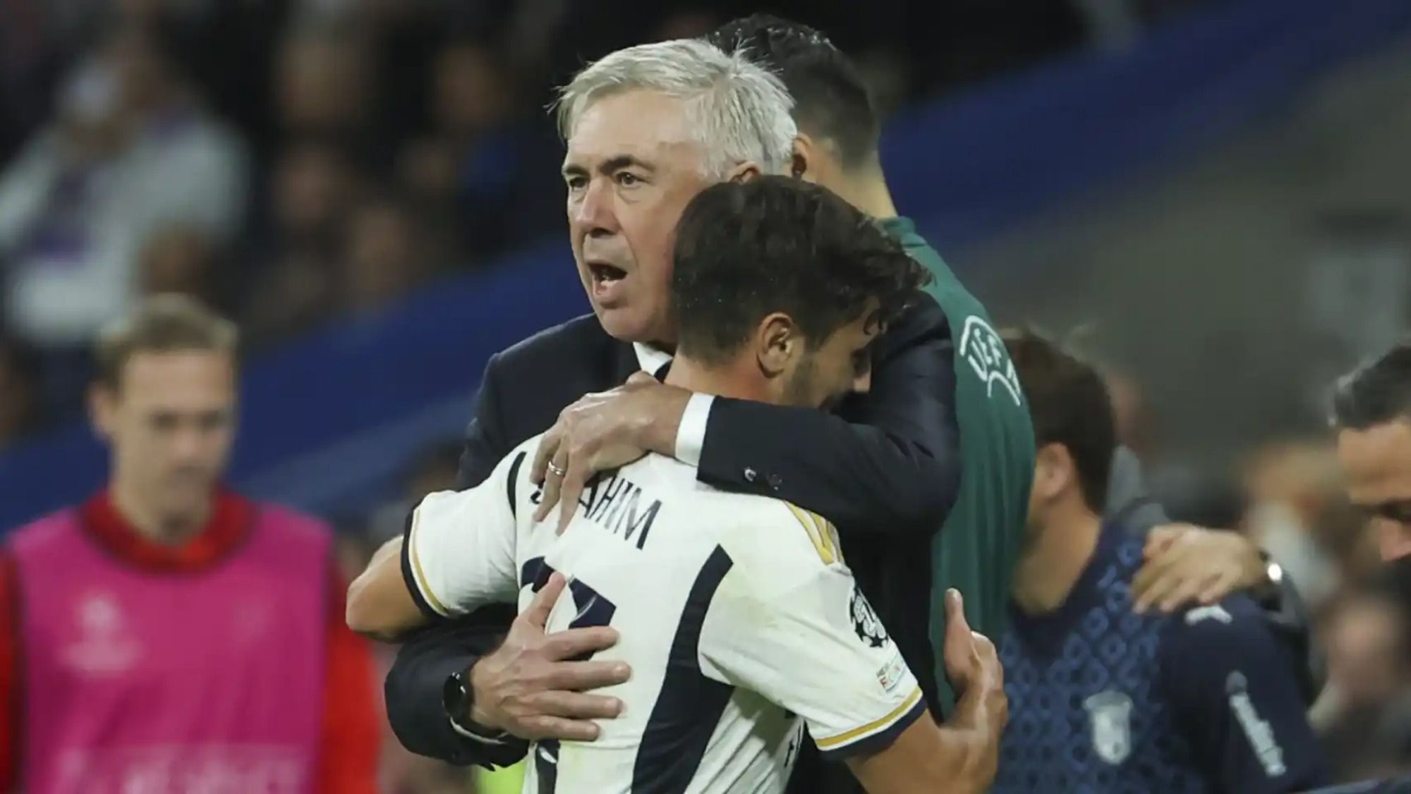 La curiosa misión que Ancelotti le ha encomendado a Brahim en el Madrid: “Te vas a encargar de…” La curiosa misión que Ancelotti le ha encomendado a Brahim en el Madrid: “Te vas a encargar de…”