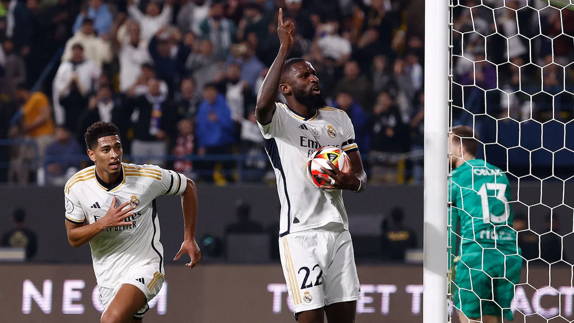 Rüdiger, a lo Ramos, hunde al Atlético con la cabeza golazo en Arabia Rüdiger, a lo Ramos, hunde al Atlético con la cabeza golazo en Arabia