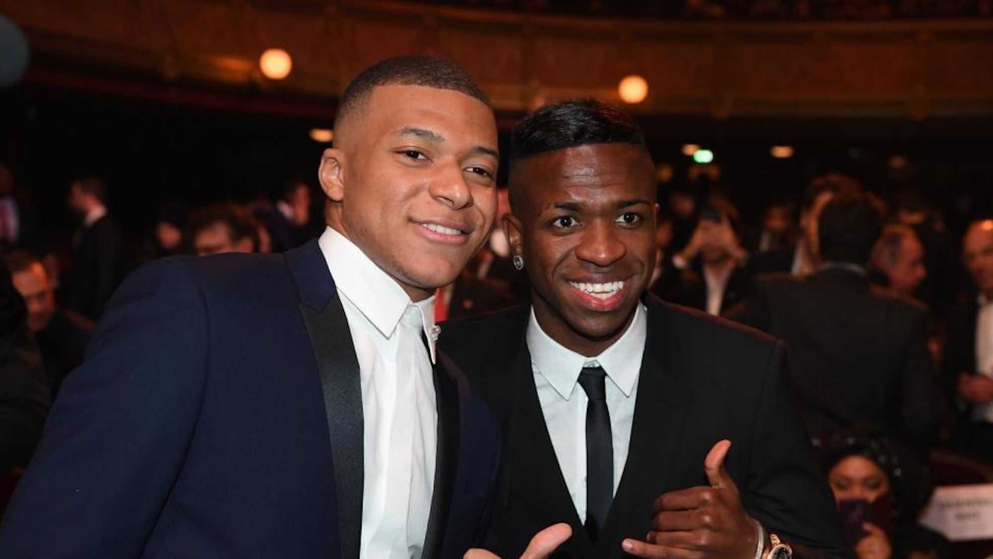 Vinicius se pronuncia sobre el fichaje de Mbappé por el Madrid Vinicius se pronuncia sobre el fichaje de Mbappé por el Madrid