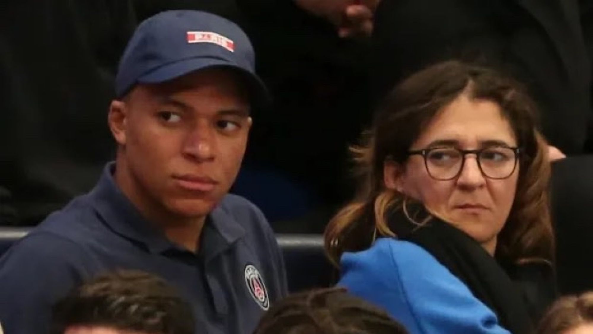 Fayza Lamari con Mbappé serios