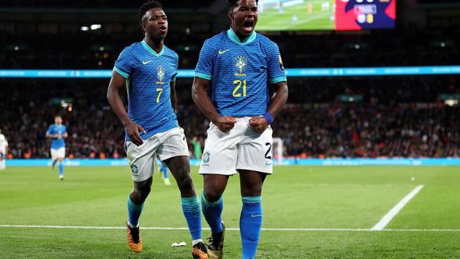 Endrick junto a Vinicius con Brasil Endrick junto a Vinicius con Brasil