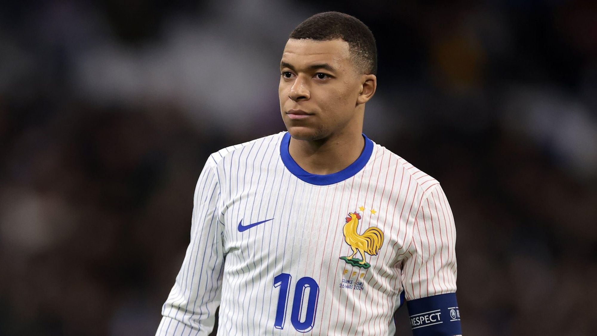 El llamativo motivo por el que Mbappé no conducirá el BMW que le entregará el Madrid