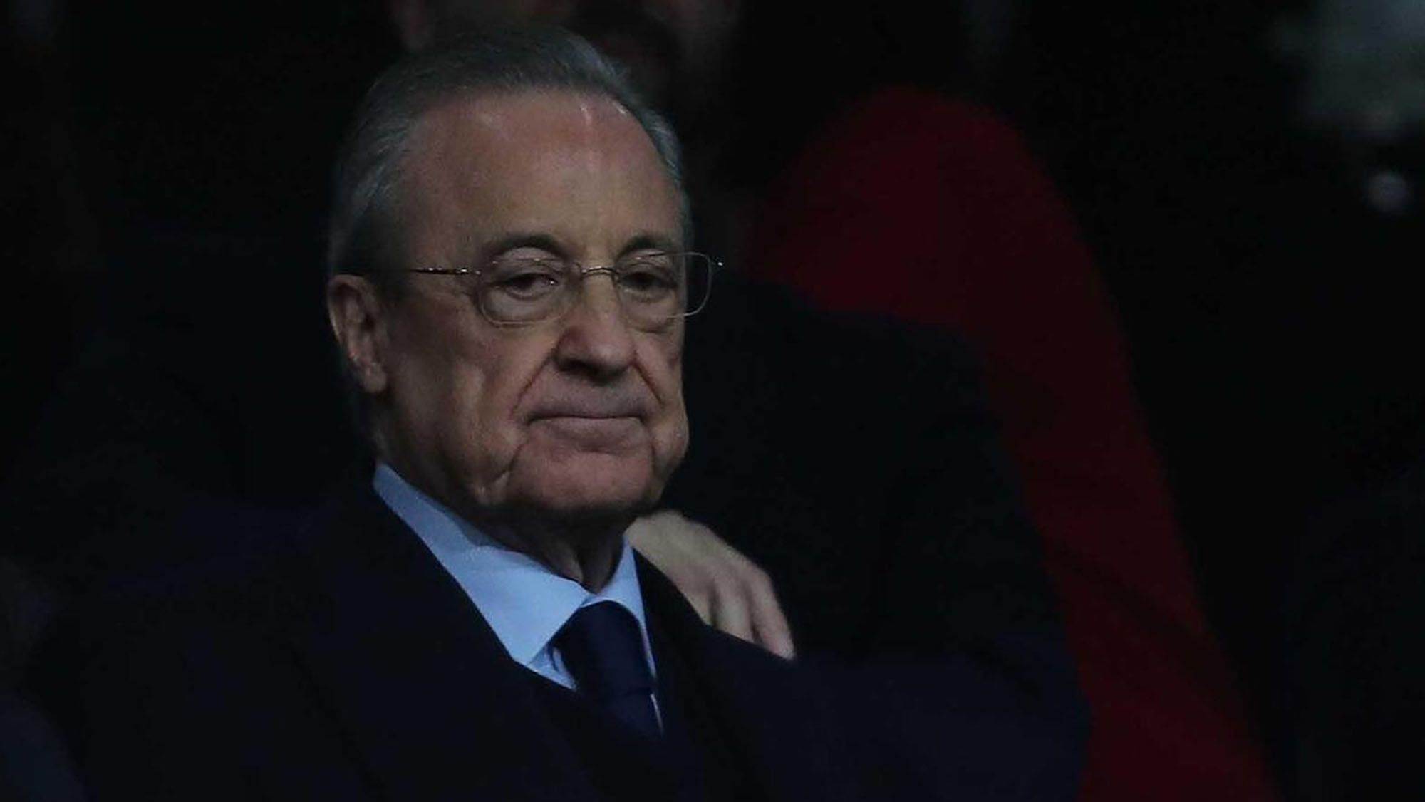 Florentino está que trina, nueva acusación para frenar su proyecto por la vía de los juzgados