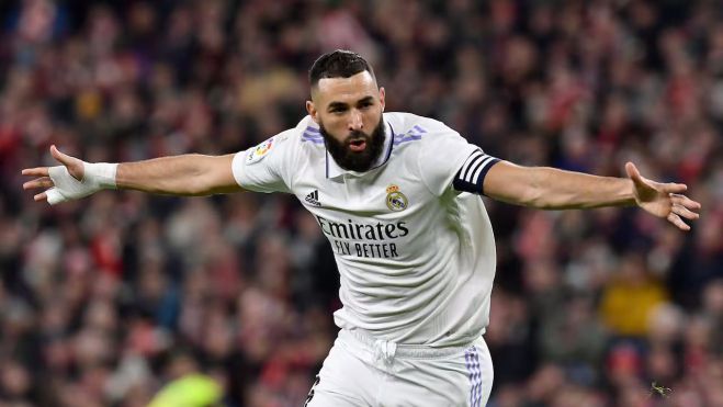 Karim Benzema con el Real Madrid Karim Benzema con el Real Madrid