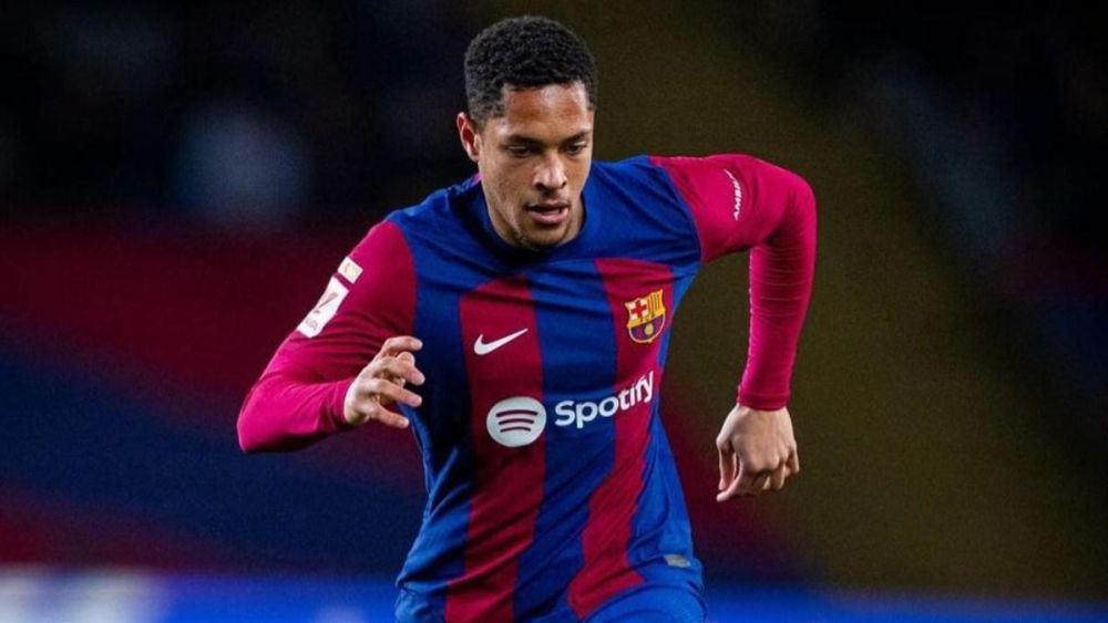 Vitor Roque jugando con el FC Barcelona Vitor Roque jugando con el FC Barcelona