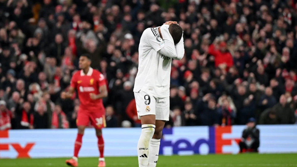 Mbappé en el partido contra el Liverpool