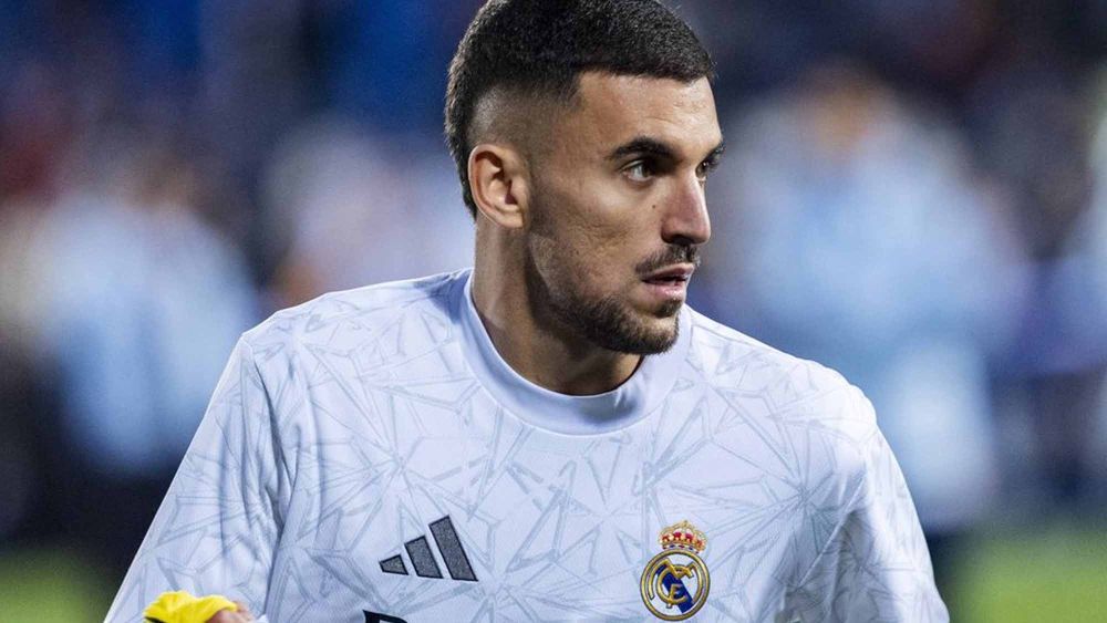 Dani Ceballos calentando Dani Ceballos calentando