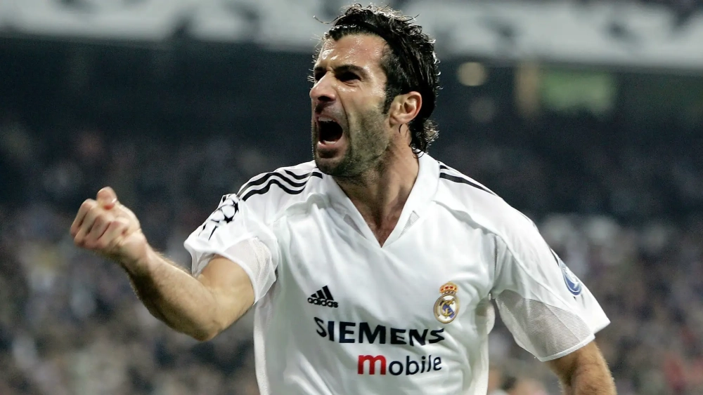 Figo celebrando un gol con el Real Madrid Figo celebrando un gol con el Real Madrid