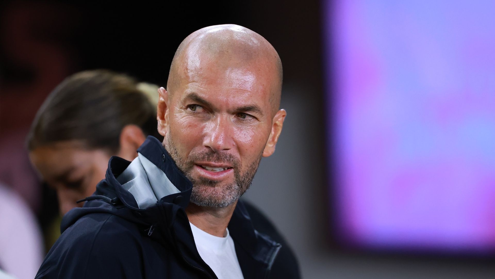 Zidane saca una sonrisa al madridismo con una foto muy especial: luce los colores Zidane saca una sonrisa al madridismo con una foto muy especial: luce los colores