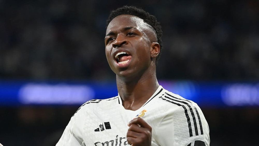 Vinicius celebrando con el Real Madrid