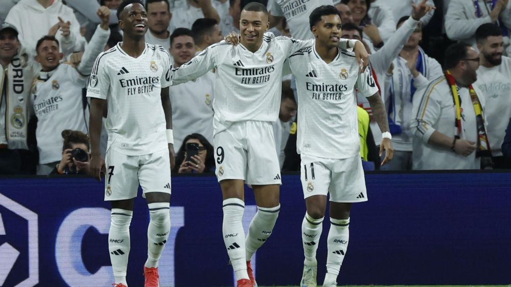 Rodrygo Mbappé y Vinicius contentos
