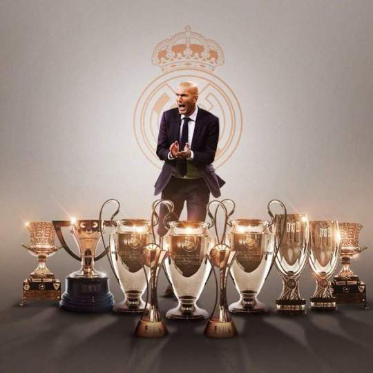 Zidane y títulos con el Real Madrid Zidane y títulos con el Real Madrid