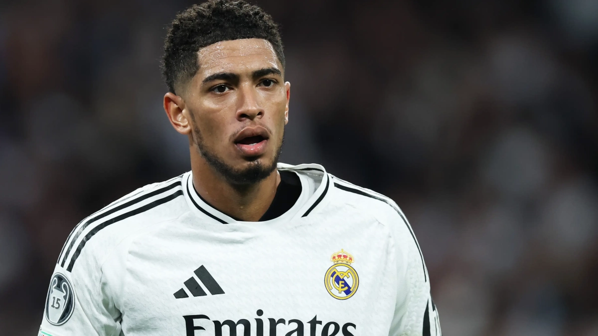 Jude Bellingham serio con el Real Madrid