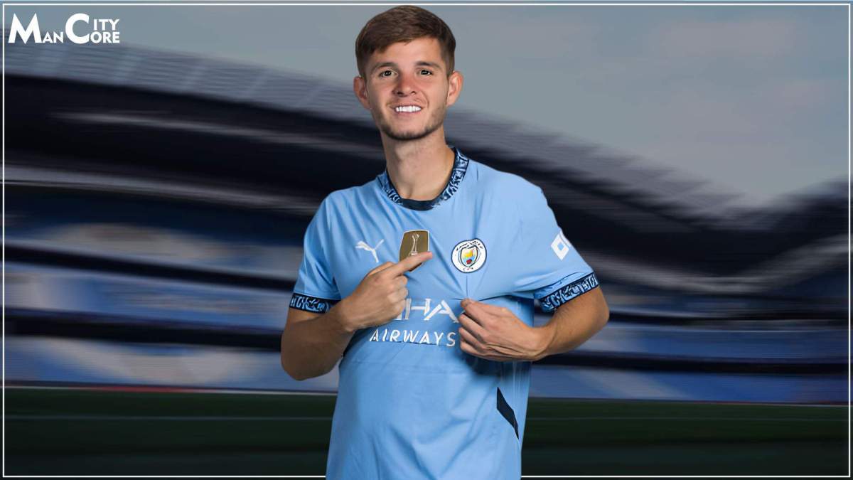 McAtee con el Manchester City McAtee con el Manchester City