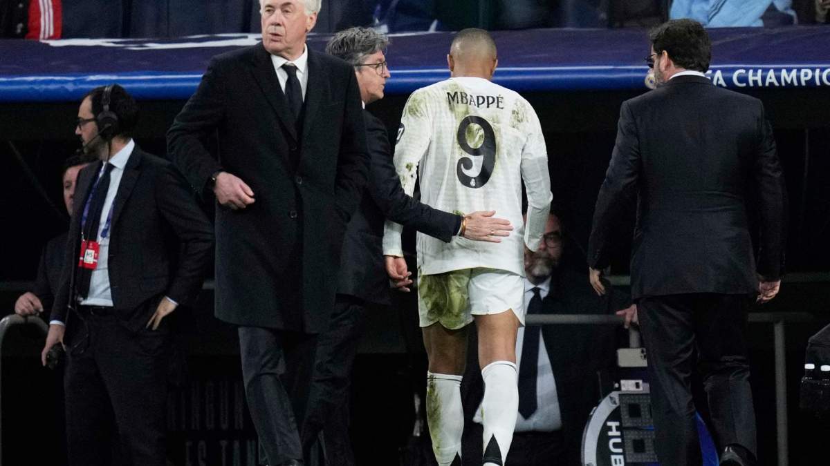 Mbappé después de su expulsión con el Real Madrid