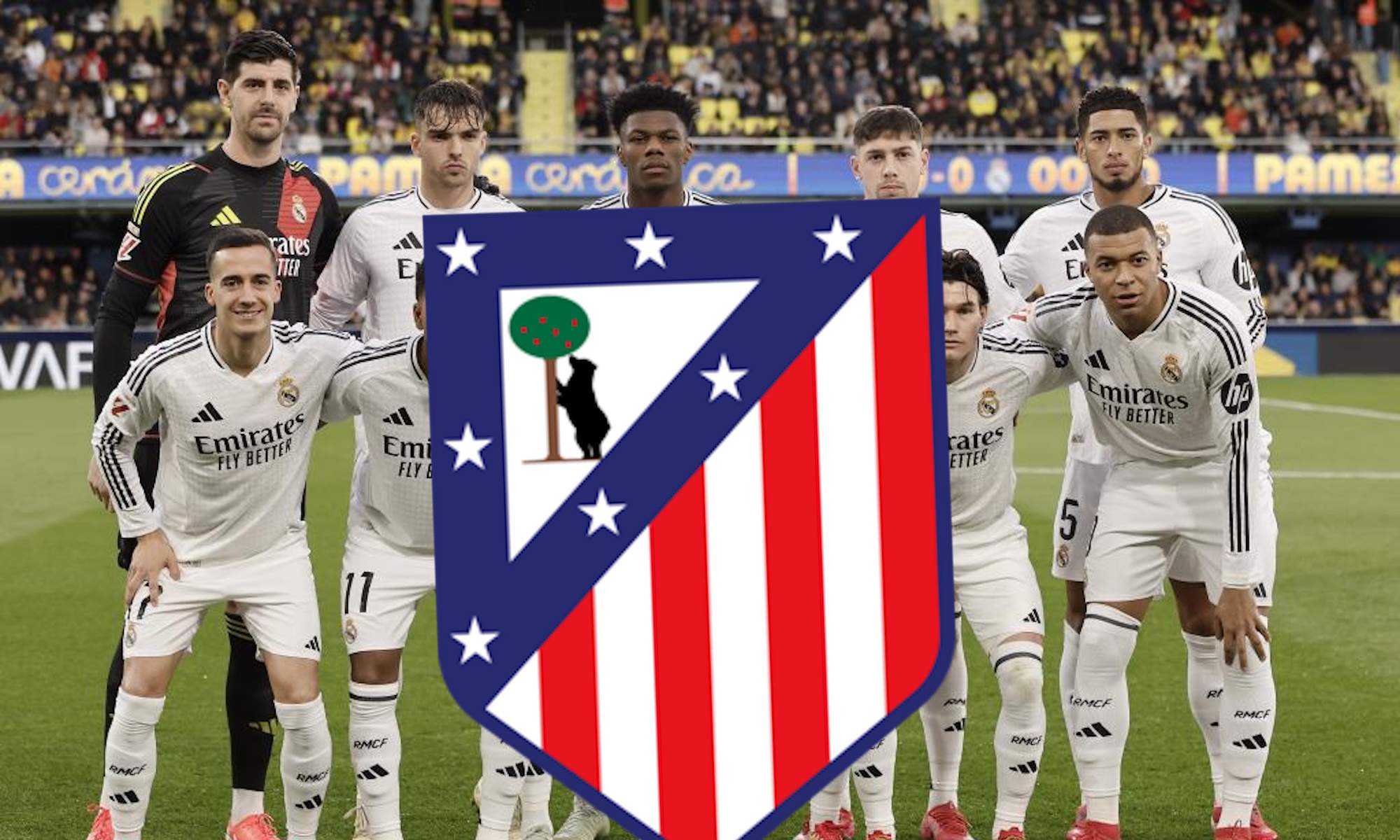 Escudo de Atlético de Madrid con once del Real Madrid de fondo