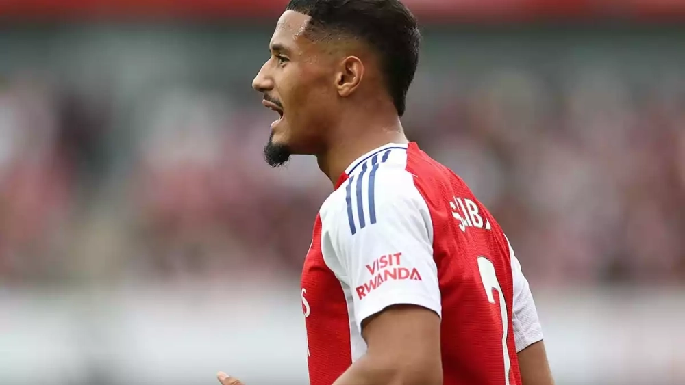 William Saliba con el Arsenal William Saliba con el Arsenal