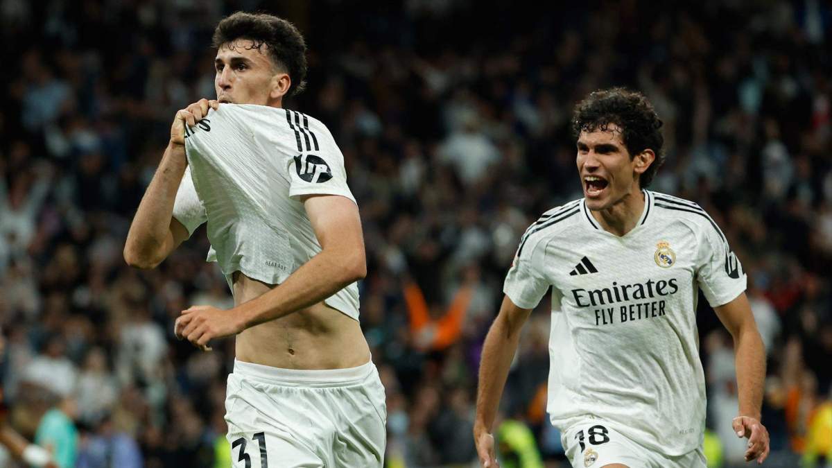 Jacobo Ramón y Vallejo celebrando el gol