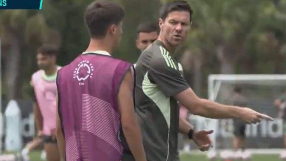 Xabi Alonso y Arda Güler