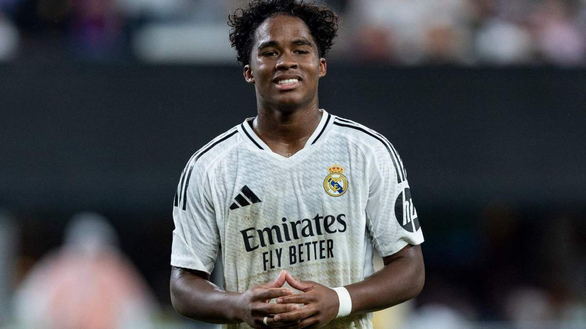 Endrick jugando un partido con el Real Madrid. 