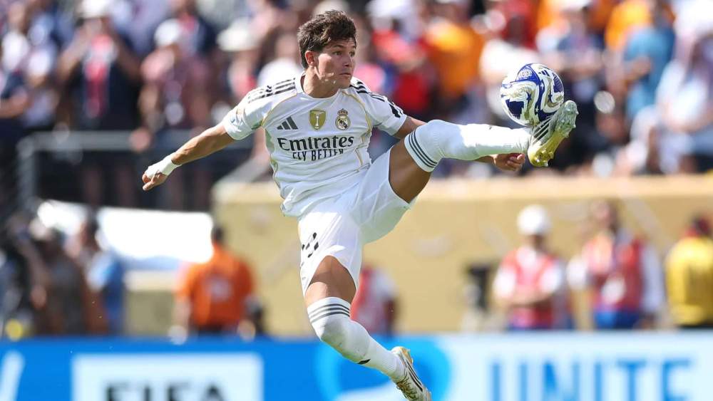 Fran García jugando un partido con el Real Madrid en el Mundial de Clubes. Fran García jugando un partido con el Real Madrid en el Mundial de Clubes.