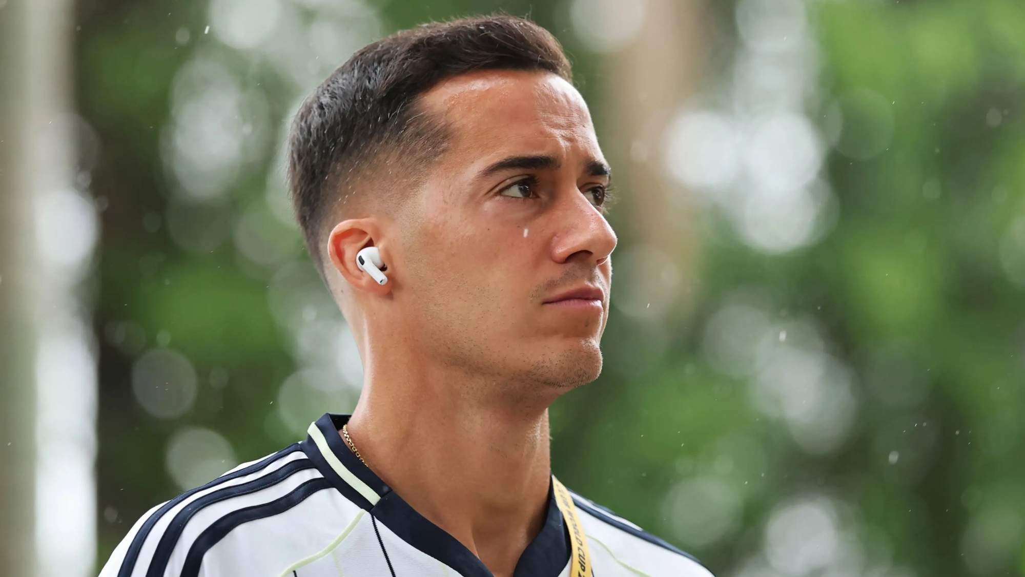 Lucas Vázquez podría marcharse fuera de Europa para seguir jugando al fútbol.
