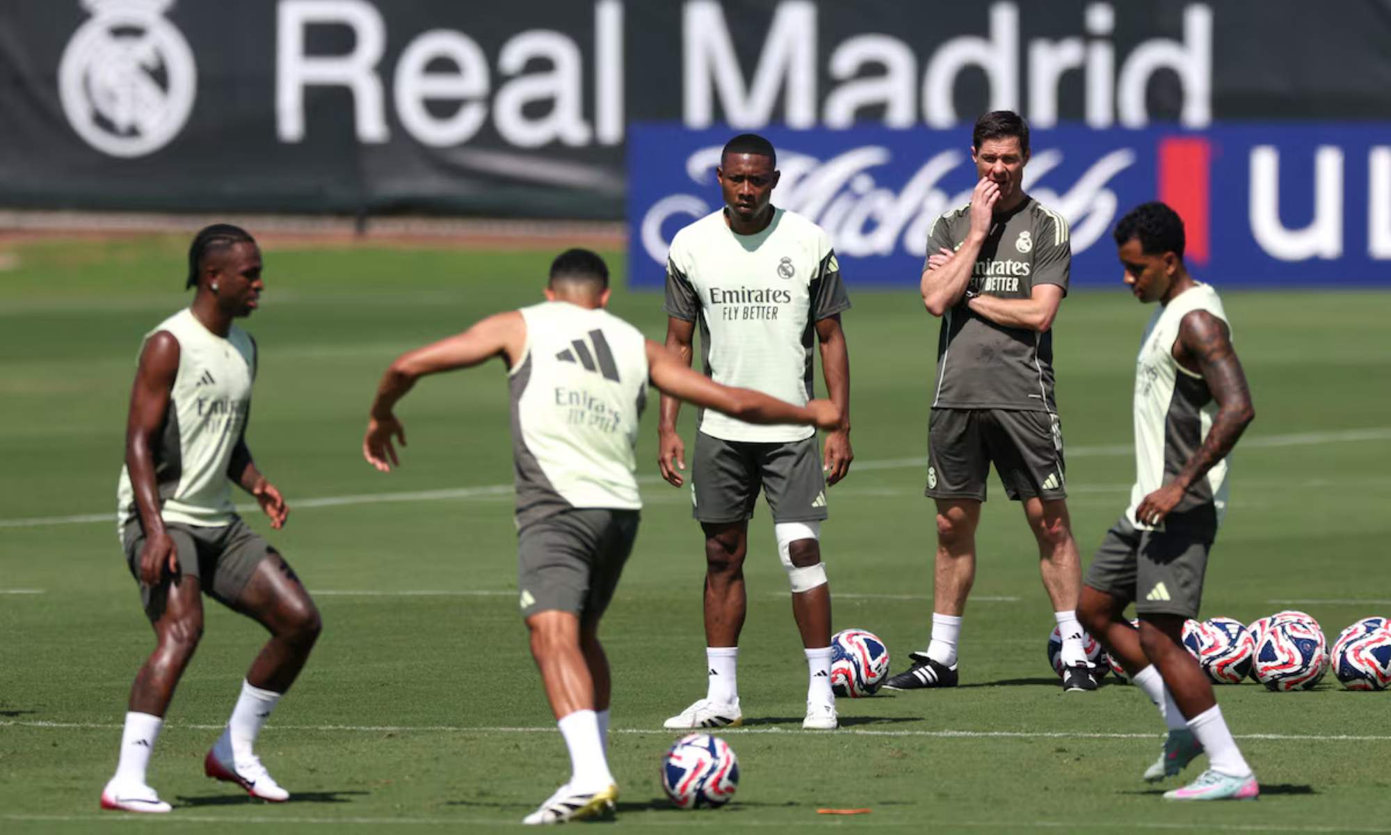 Xabi Alonso en un entreno