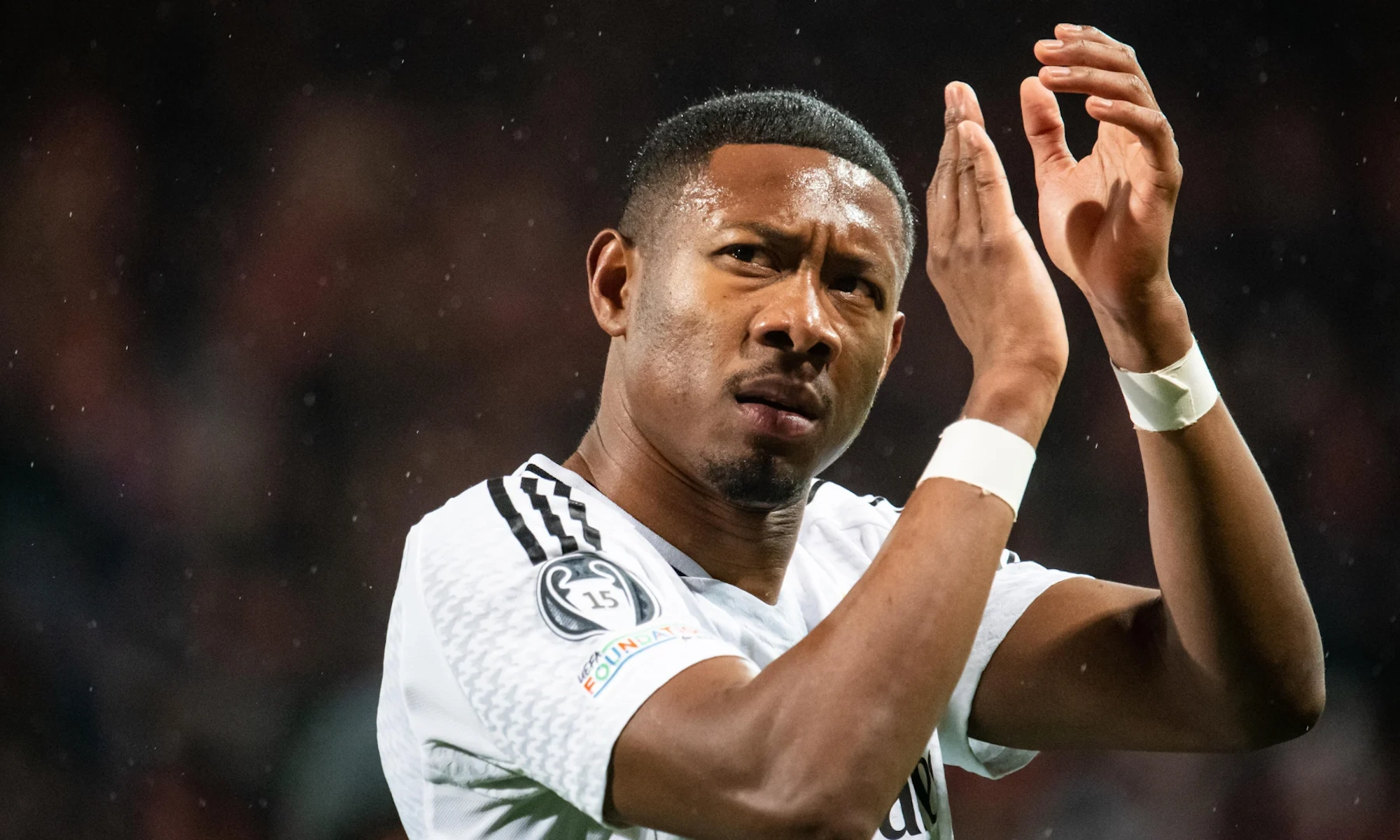 David Alaba aplaudiendo