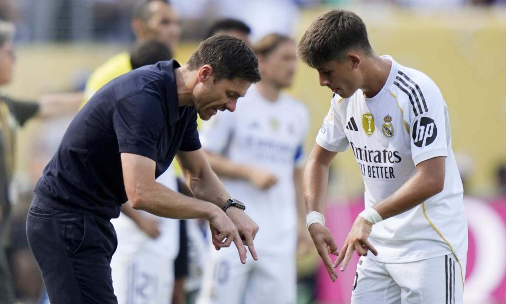 Xabi Alonso y Arda Güler