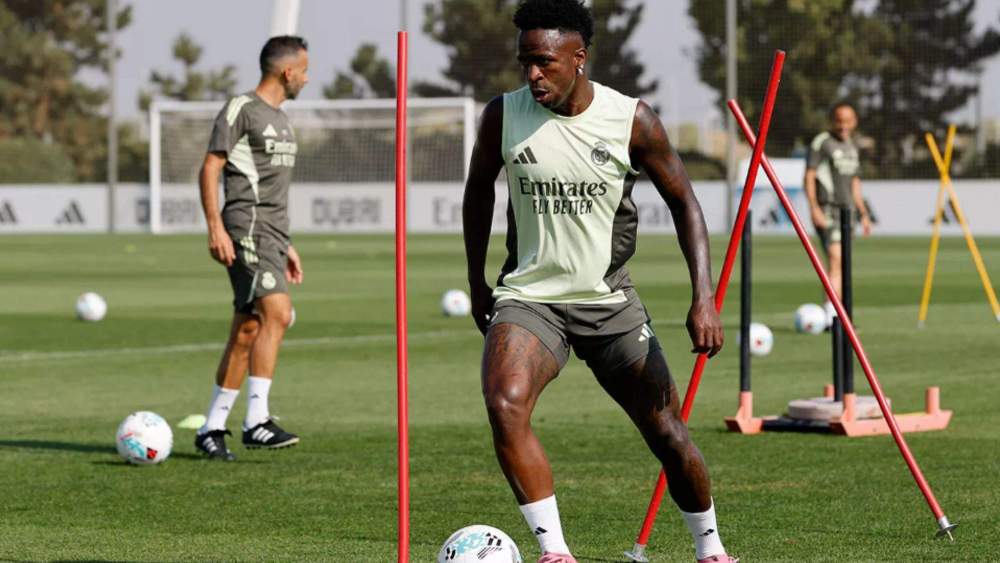 vinicius entrenamiento madrid pretemporada vinicius entrenamiento madrid pretemporada