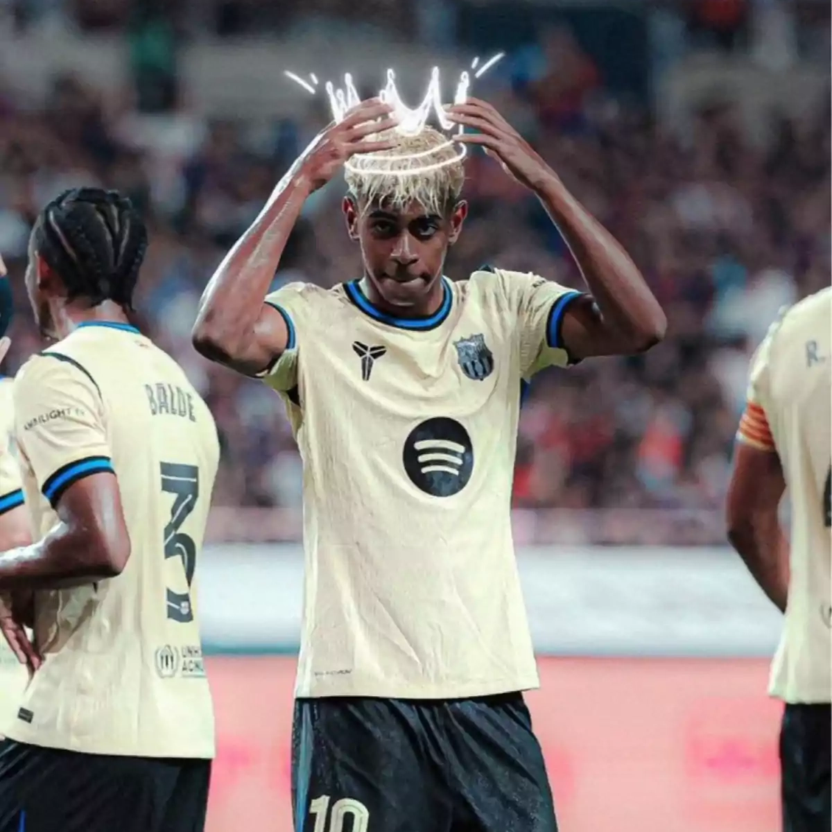 gxomlsjwaai89s4 1200 1600