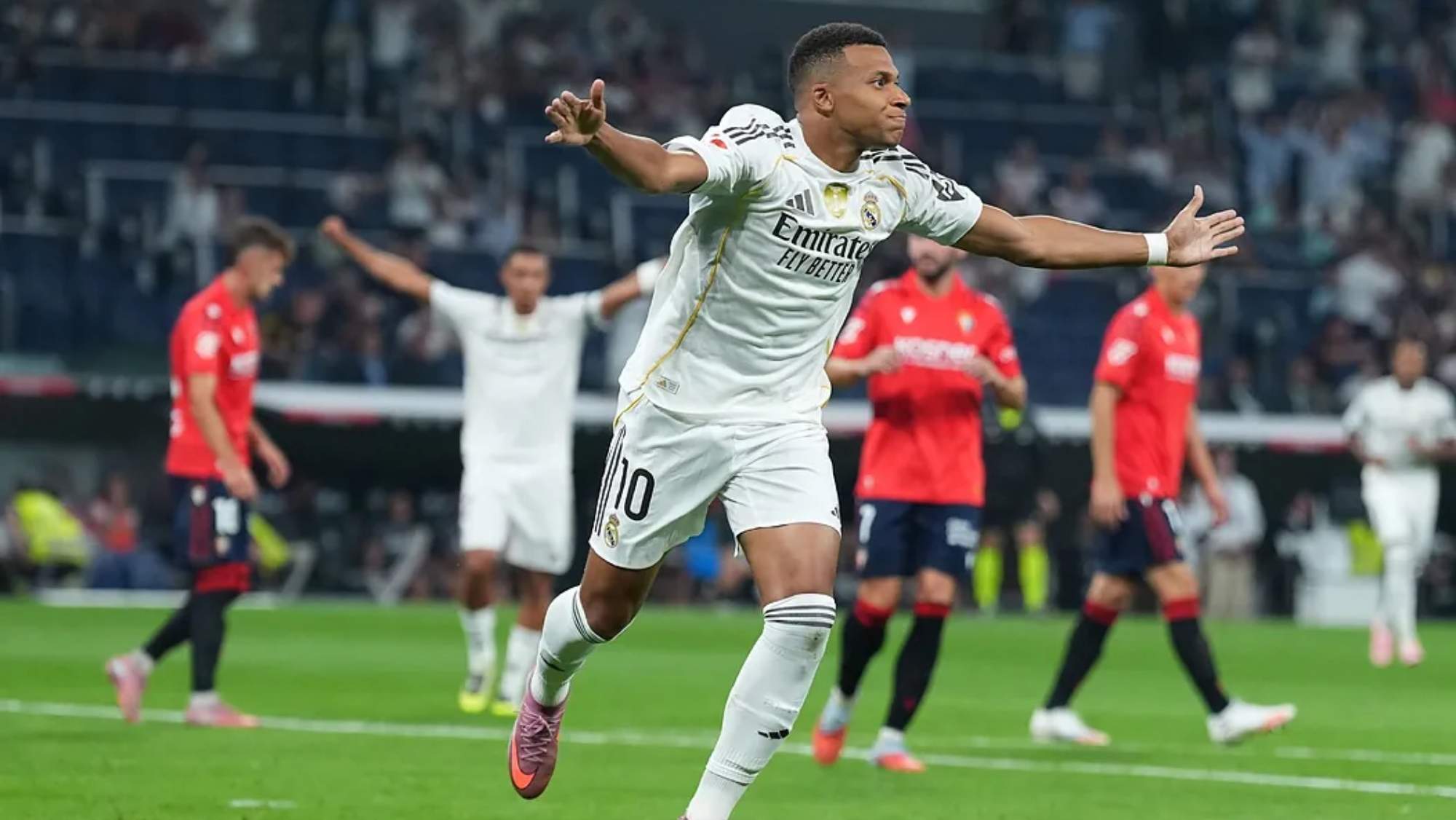 Kylian Mbappé estrenó su cuenta goleadora para darle la primera victoria al Real Madrid. 