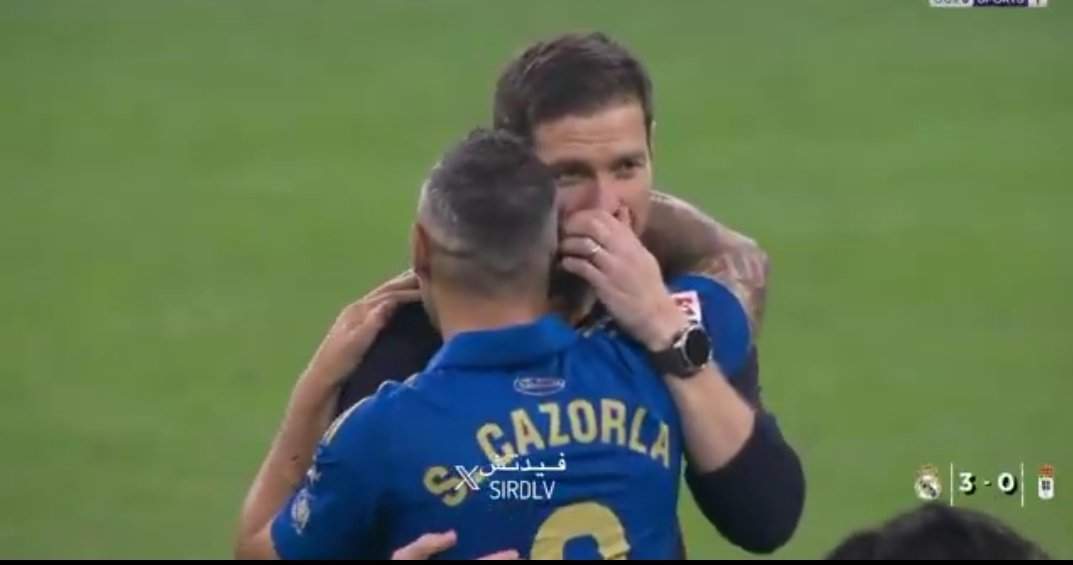 Xabi Alonso y Santi Cazorla