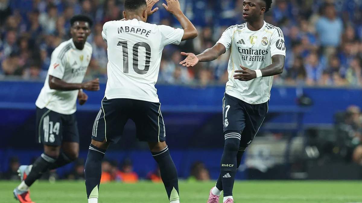 Kylian Mbappé y Vinicius Jr.