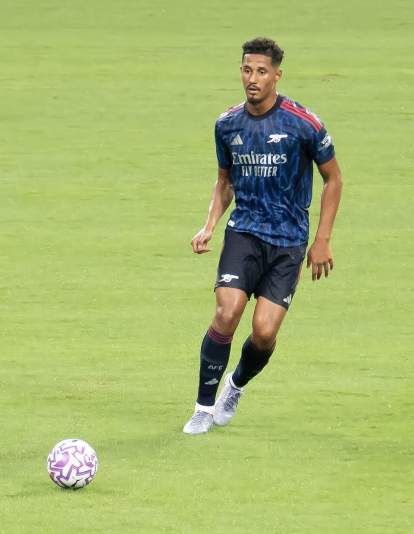 william saliba partido arsenal william saliba partido arsenal