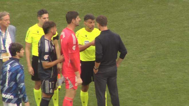 Xabi Alonso, directo a por Gil Manzano al finalizar el partido: "Eres un..."