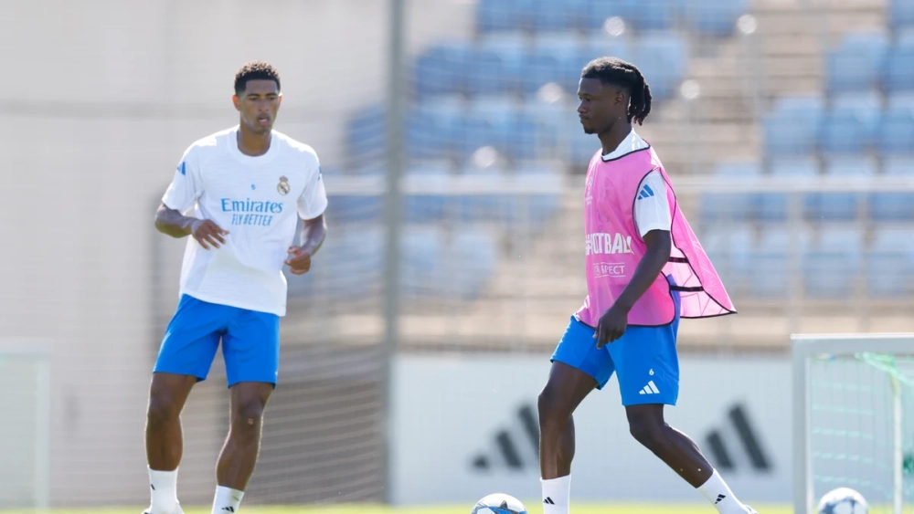Eduardo Camavinga y Jude Bellingham durante un entrenamiento del Real Madrid.